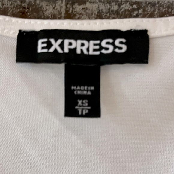 EXPRESS White Sleeveless Plunging Neckline Bodysuit XS - Picture 10 of 11